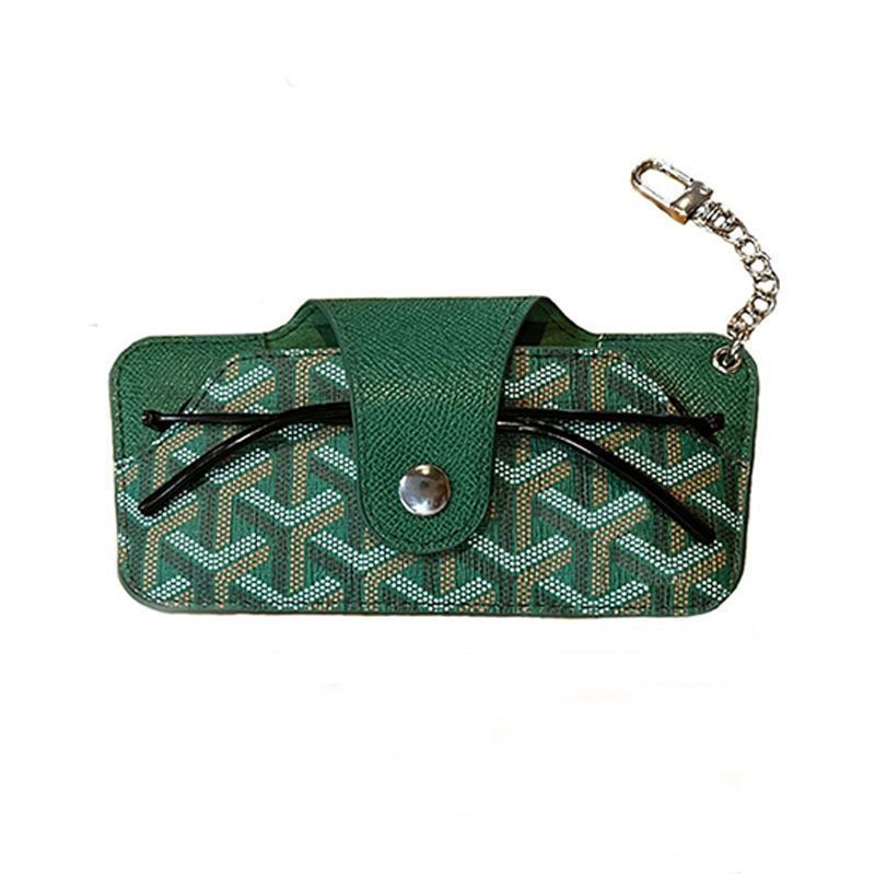 Portable sunglasses storage bag, fashionable and pressure-resistant myopia lens protective case, INS universal glasses case pendant Item Picture