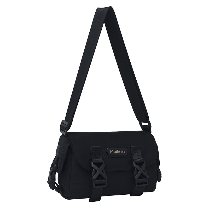 Postman's bag for men, Hong Kong fan car lock lock, cool and neutral crossbody bag, new Spring/Summer 2025 casual single-shoulder bag for women Item Picture