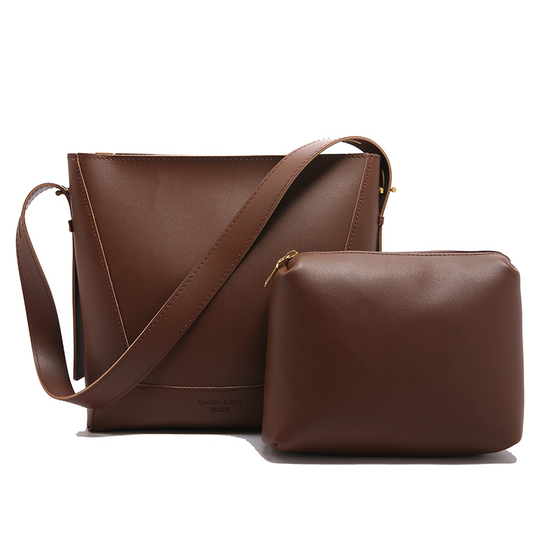 Japanese and Korean mother bag, large-capacity crossbody bag, versatile for women, commuting to work, briefcase, clutch bag, single-shoulder phone case Item Picture