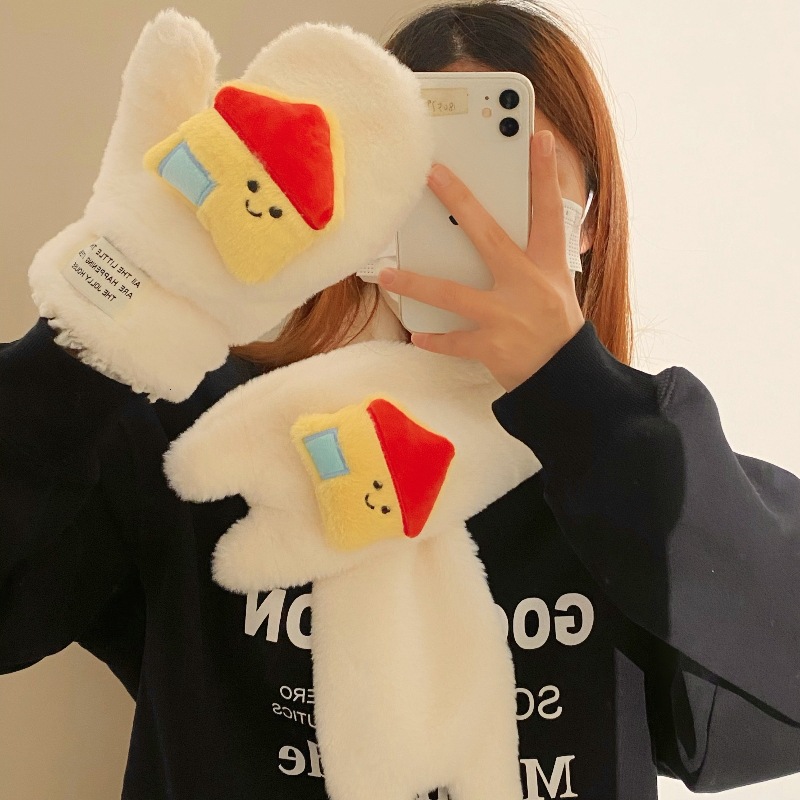 Original copyrighted women's winter high-end sweet and fluffy scarf, autumn and winter thickened and fleece scarf Application Scenario