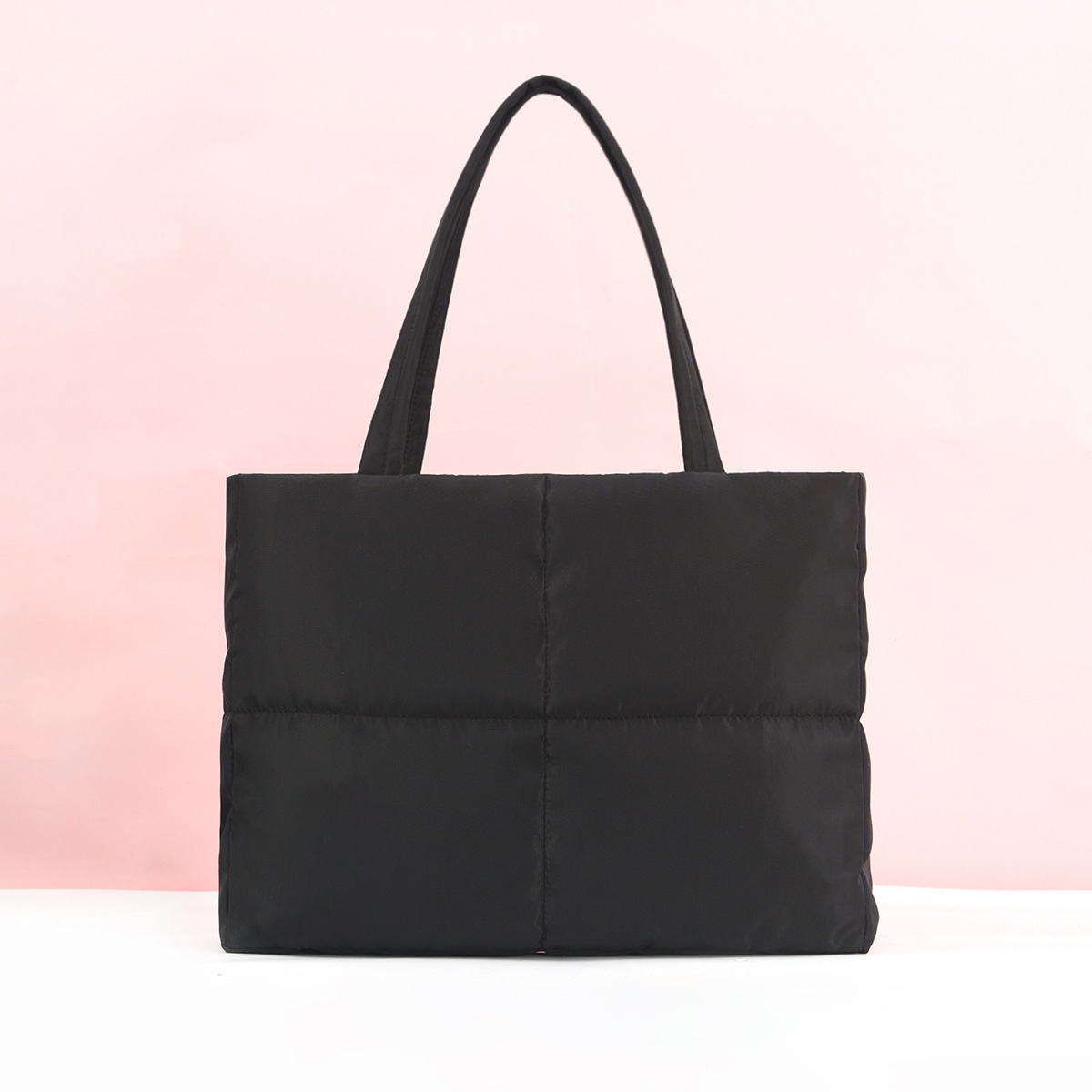 Cross-border autumn and winter fashion tote bag, high-end large-capacity down bag, simple and comfortable single-shoulder bag for women's commuting full figure