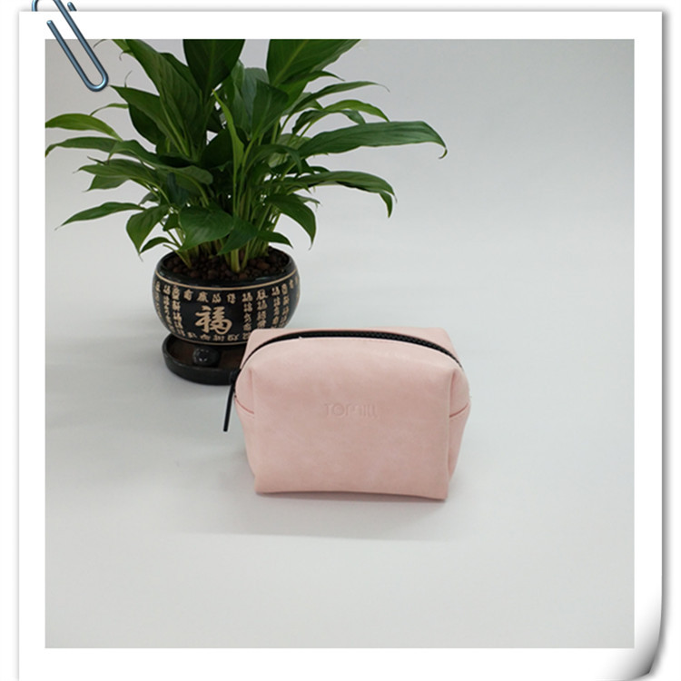 2018PU waterproof cosmetic bag and cosmetic storage bag factory customization full figure
