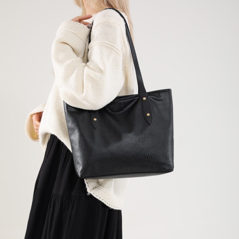 European and American trend large-capacity 2024 casual retro autumn new trendy and fashionable commuter hand-held tote bag for women Specification drawing