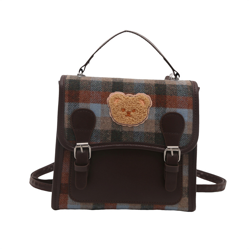 A new large-capacity, casual, retro and fashionable hand-held shoulder crossbody bag in the school style for women in the autumn of 2024 Item Picture