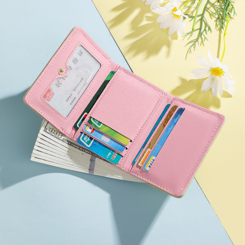 Cross-border women's high-end pu card case, student coin purse, fashionable 30% off, versatile short large-capacity wallet card case Application Scenario