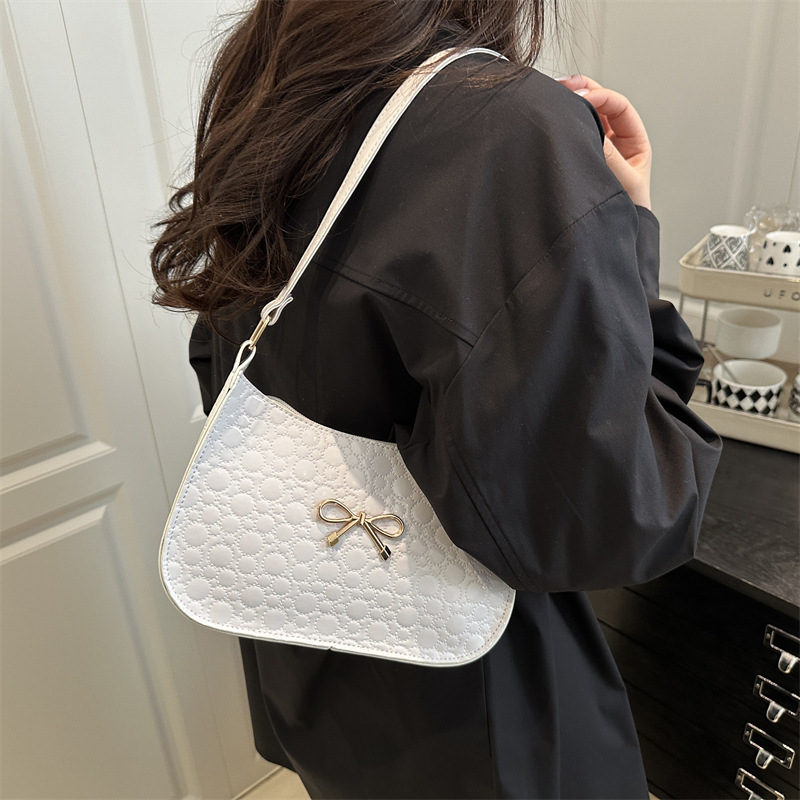 Underarm bag for women, Spring 2025 new style, high-end and stylish single-shoulder bag, commuting fashion, bow crossbody bag details Picture