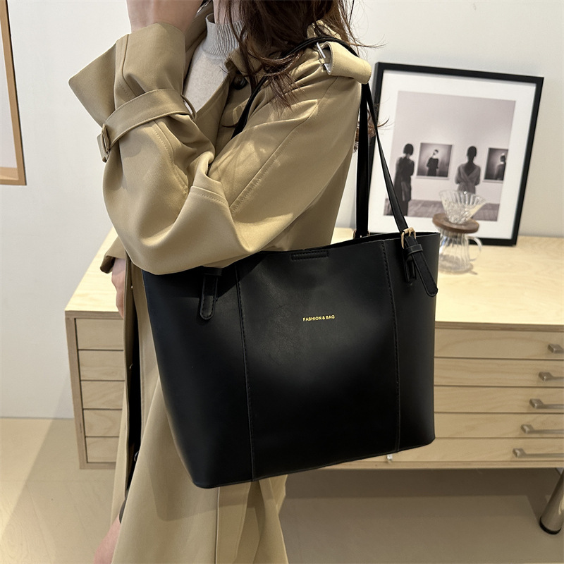 Tote bag, a retro, simple and fashionable commuter bag for women, 2024 new style, stylish, large-capacity single-shoulder bag, high-quality handbag Specification drawing