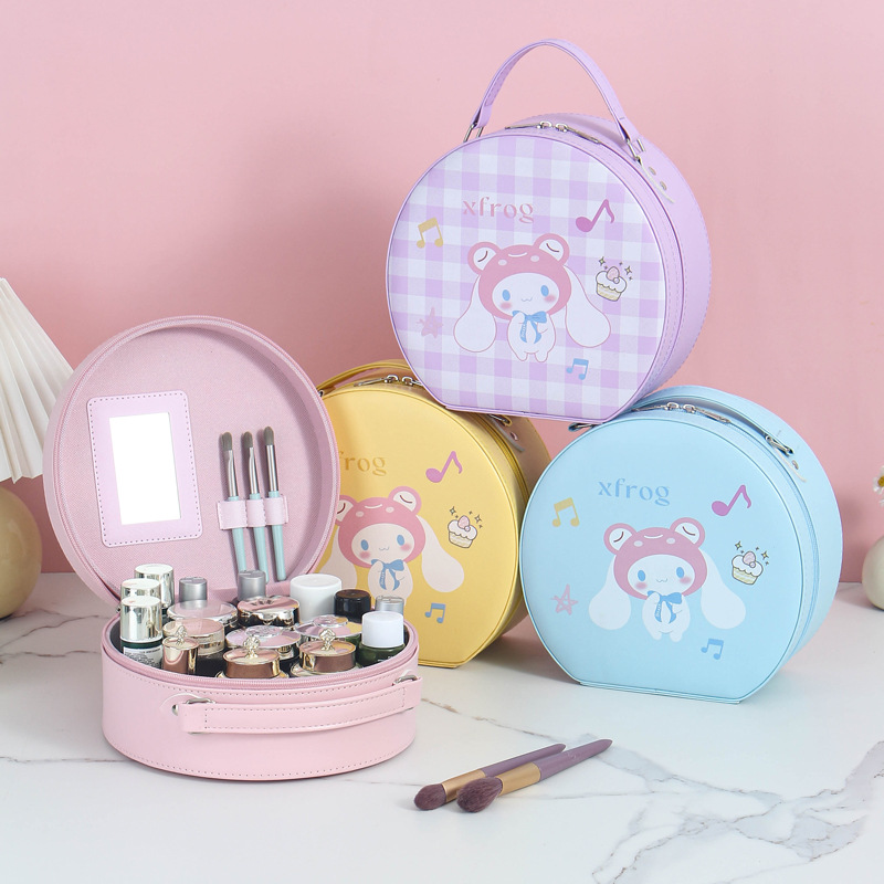 Sanrio portable semi-circular makeup box, large-capacity cosmetics storage box, cute children's Coolomi pu makeup bag full figure