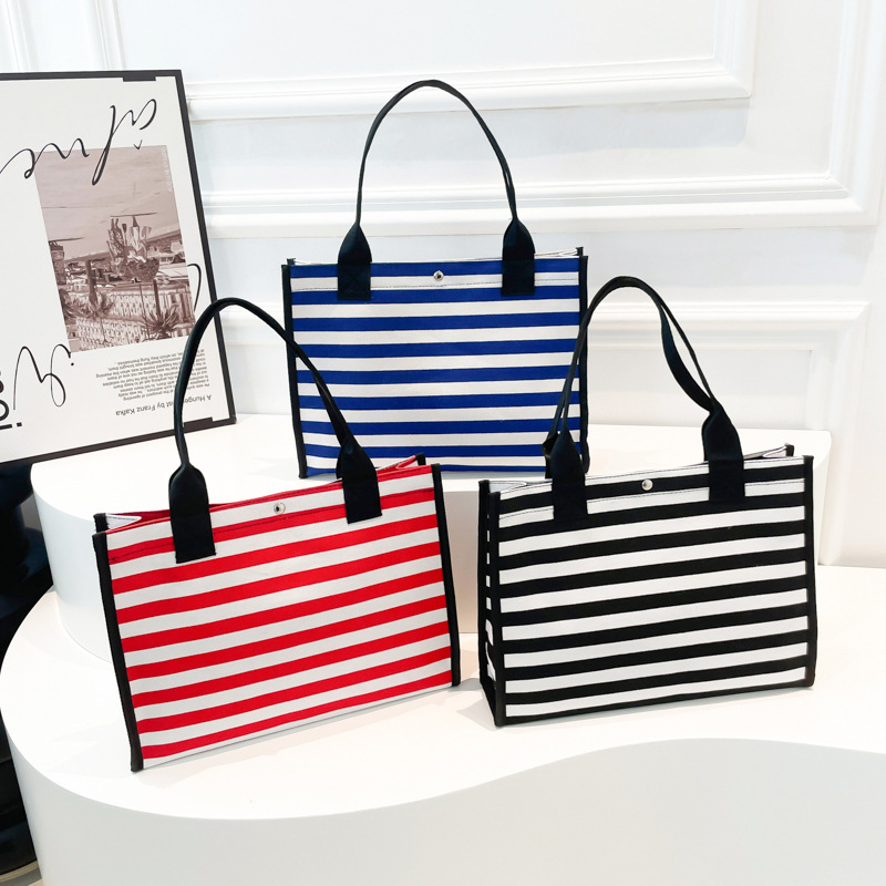 Canvas bag, women's office handbag, large-capacity striped single-shoulder storage hand-held bag, fashionable shopping bag for going out Application Scenario