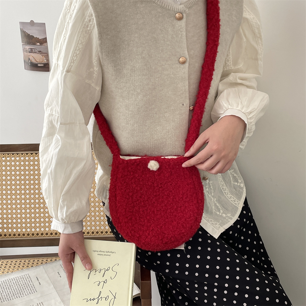 5226 ins cute eggshell bag, macaron-colored plush oval cute small crossbody single-shoulder bag, underarm bag details Picture