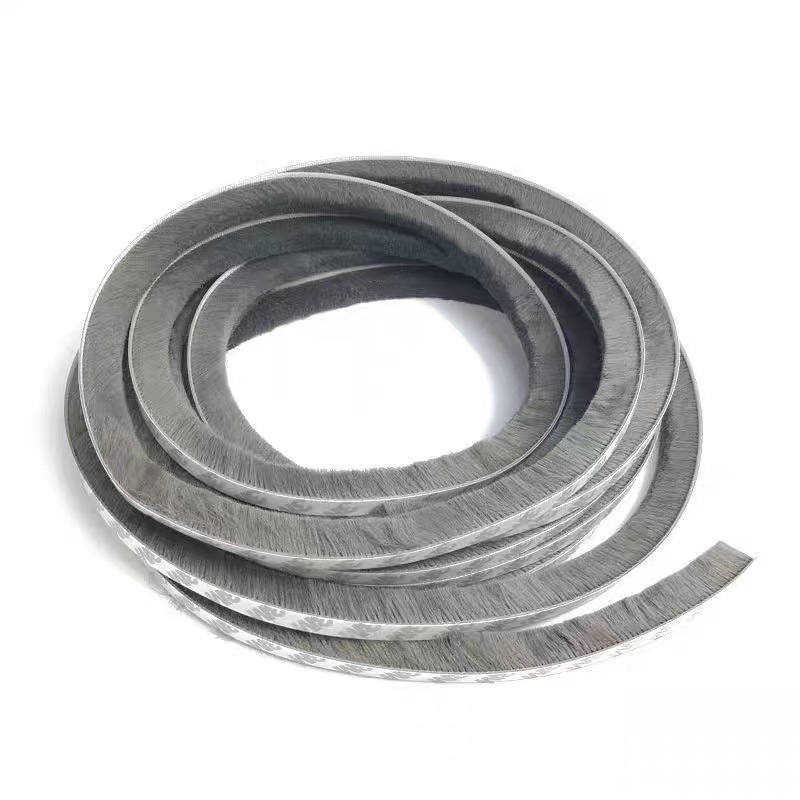 Door gap sealing strips are special windproof tools for sealing Windows, soundproof doors, windproof strips, door stickers, and glass door sealing wool strips Item Picture