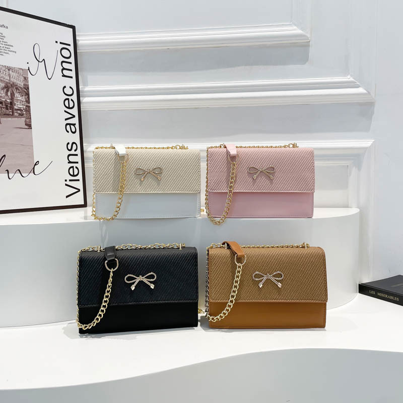 Korean niche high-end chain women's bag 2025 Spring/Summer new style popular bow single-shoulder crossbody bag small square bag Application Scenario