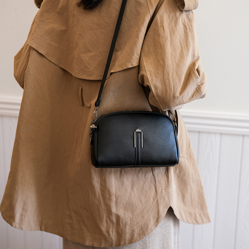 Spring 2025 new style crossbody small backpack, women's single-shoulder crossbody small bag, soft leather outdoor multi-layer bag details Picture