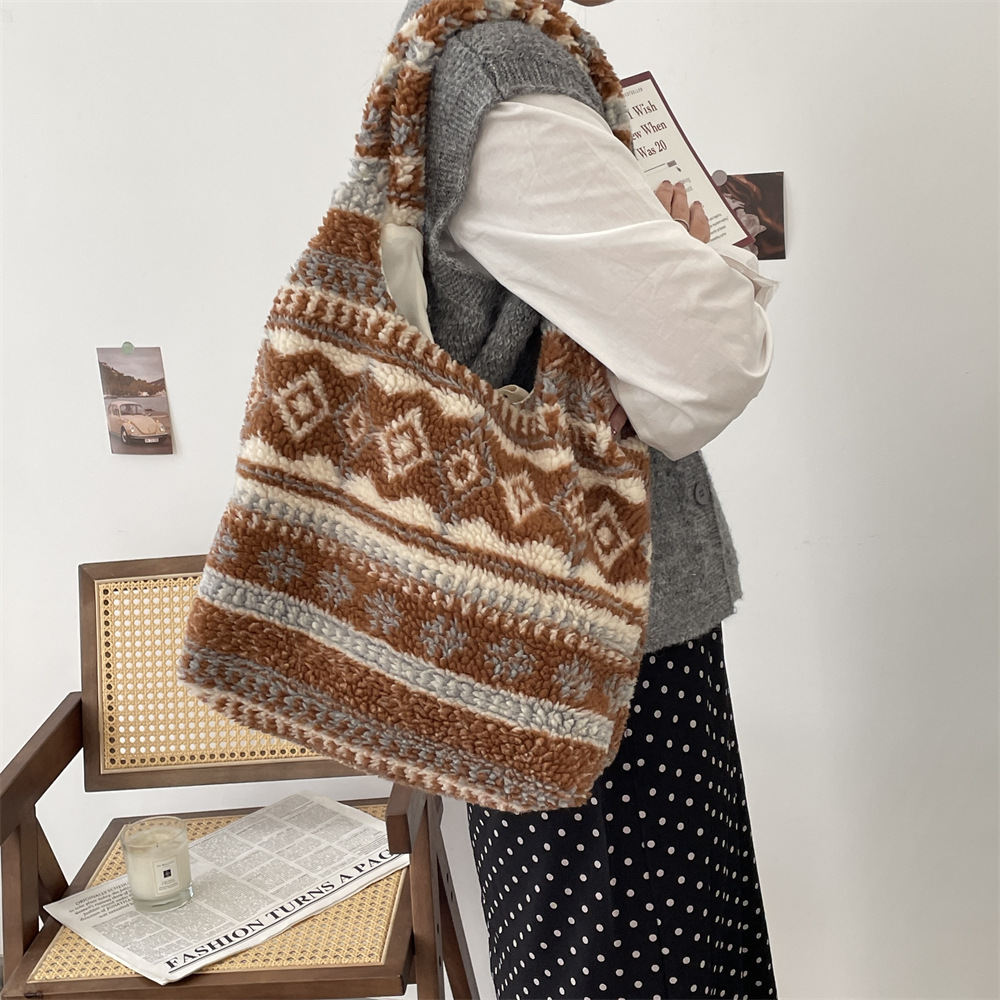 410263 New plush puppy print winter single-shoulder handbag with large capacity for women full figure