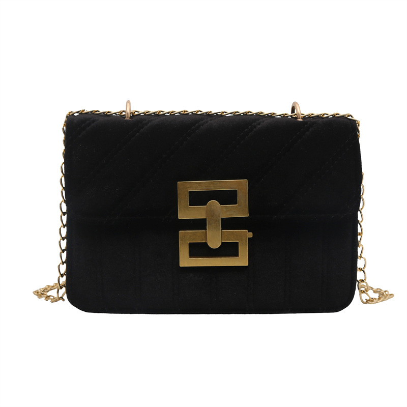 A retro, fashionable and high-quality chain small bag for women, a new winter 2024 versatile Instagram single-shoulder crossbody bag, a small square bag Item Picture
