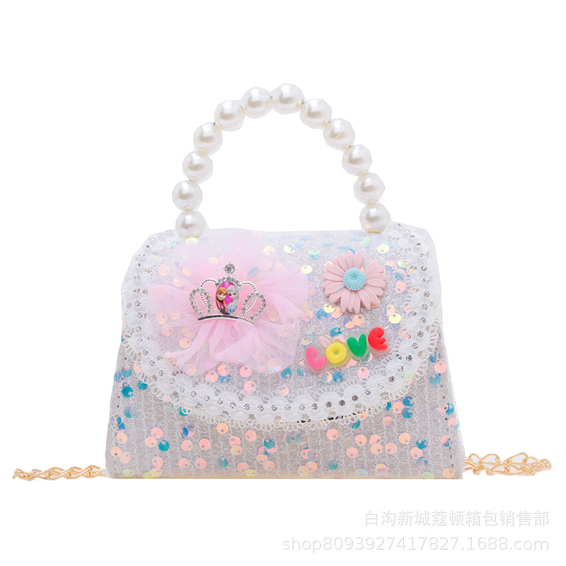 Wholesale children's bags, fashionable and trendy crossbody bags, girls' stylish pearl handbags, mini and cute single-shoulder crossbody bags Application Scenario