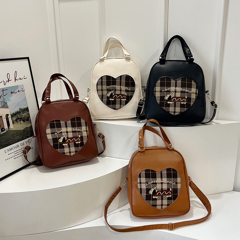 Cross-border 2024 Autumn/Winter New retro Dachshund backpack for Women, autumn Korean checkered large-capacity crossbody bag Application Scenario