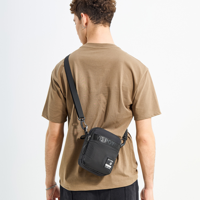 WEPOWER's new casual men's shoulder bag, small crossbody bag, wearable waist bag, small backpack, and lightweight men's crossbody bag details Picture