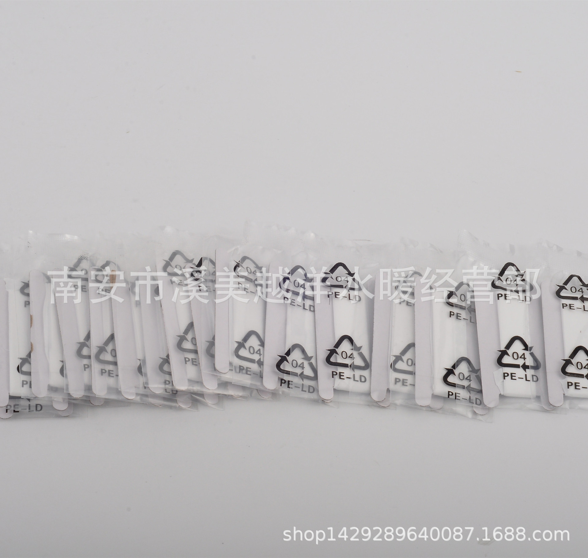 Card-type raw material tape, 12 and 15 widths in length, 1 meter. Complimentary polytetrafluoroethylene (PTFE) sealing tape Application Scenario