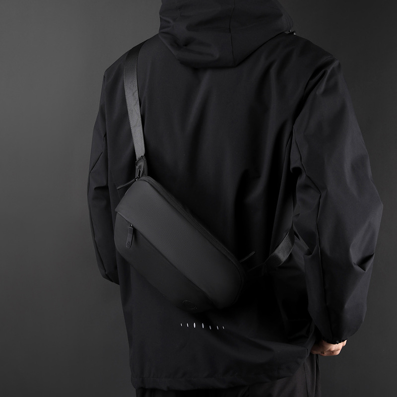 WEPOWER's new men's chest bag, a fashionable and casual large-capacity waist bag, and a multi-functional outdoor single-shoulder crossbody bag details Picture
