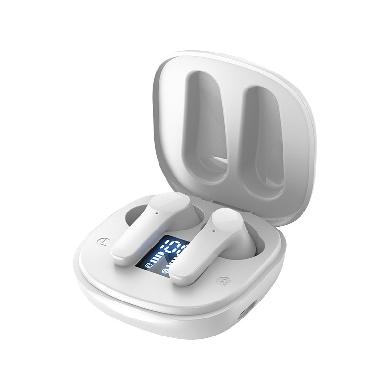 B11 Wireless Bluetooth translation headphones, portable in-ear translator, touch headphones, multi-language translation headphones Application Scenario