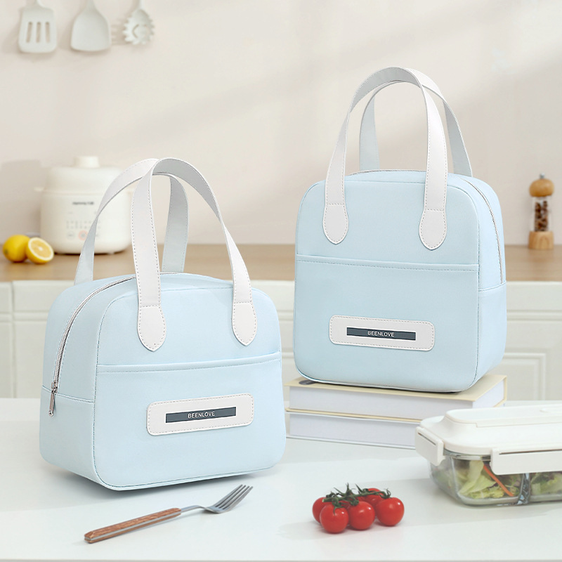 Runhui's new smiling square meal packs, office workers' lunch box packs, outdoor fresh-keeping packs, and student hand-held insulated packs full figure