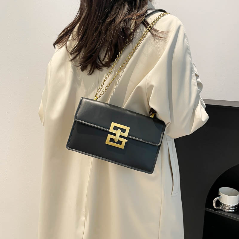 High-end quality small bag for women, 2025 new trendy and versatile chain crossbody bag, Korean version single-shoulder small square bag details Picture