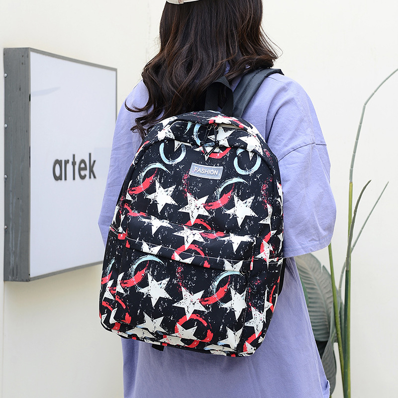 A new large-capacity trendy backpack for girls in junior and senior high school campus style, a sweet and cute Korean version, and a lightweight hand-held crossbody bag details Picture