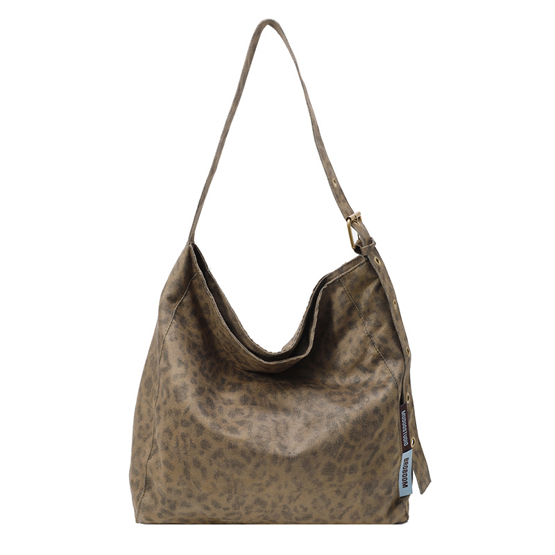 Suede women's 2024 winter leopard print shoulder bag, large-capacity tote bag, commuter crossbody bag Item Picture