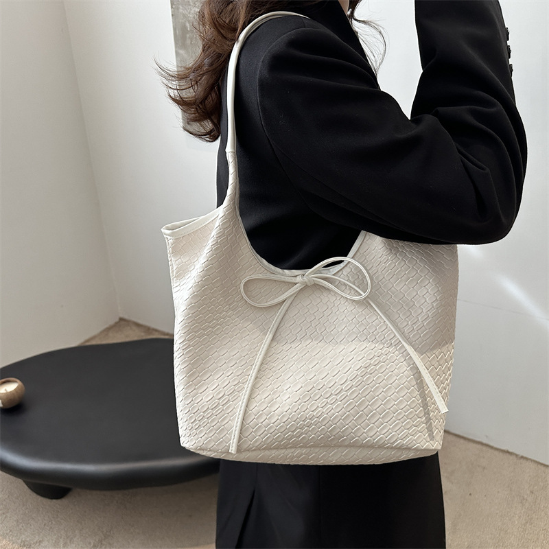 Casual retro large-capacity bag for women, Spring 2025 new style, simple, fashionable and stylish single-shoulder bag, woven tote bag Specification drawing