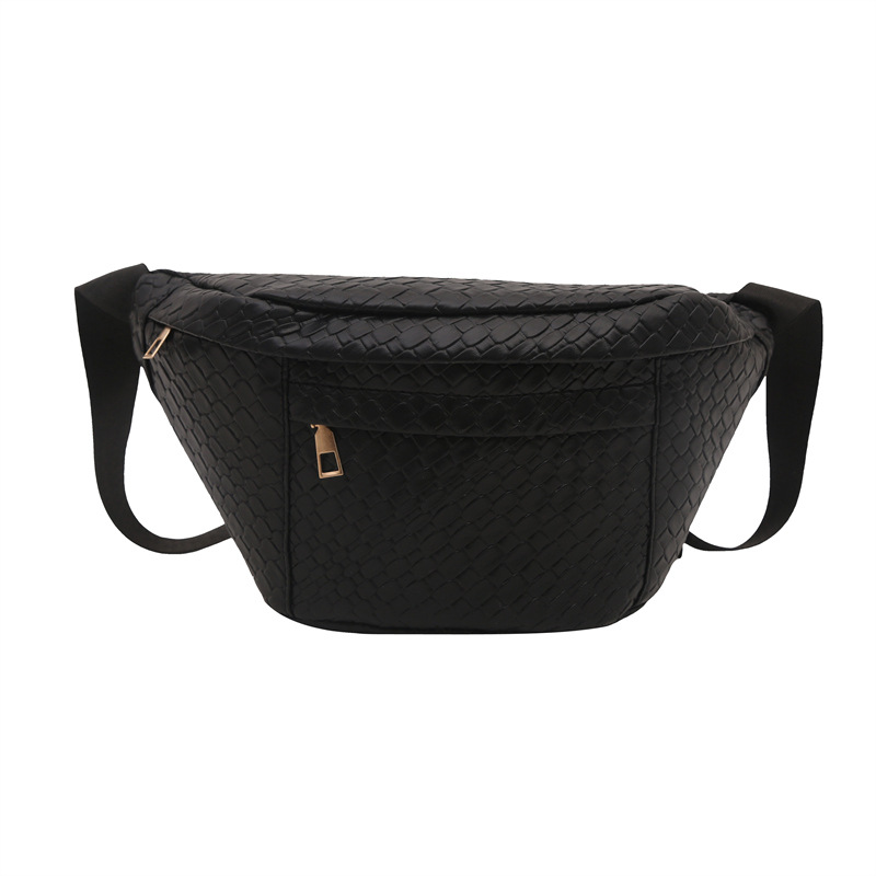 This year, solid-colored casual bags are in vogue. The new spring 2025 collection is versatile and stylish, with an ins saddle bag and a trendy coin purse Item Picture