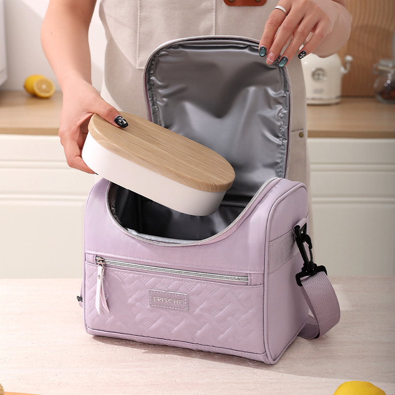 Runhui Croissant curved Lid single-shoulder insulated bag, Office lunch box handbag, student lunch box bag, Outdoor fresh-keeping ice bag Specification drawing