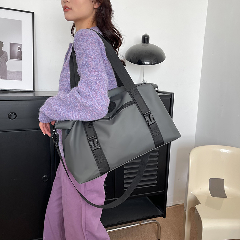 New Winter 2024 hand-held waterproof bag, large-capacity travel sports backpack, single-shoulder crossbody bag details Picture