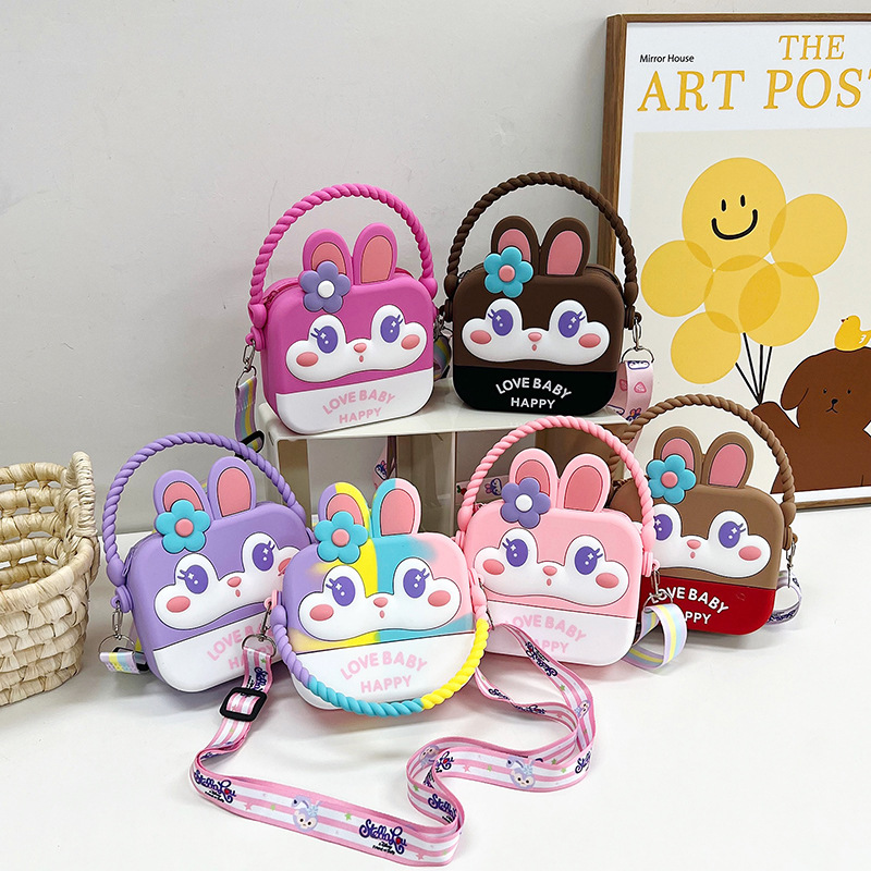 Children's silicone small bag 2023 new style single-shoulder crossbody bag, baby cute cartoon accessory bag, hand-held small square bag full figure
