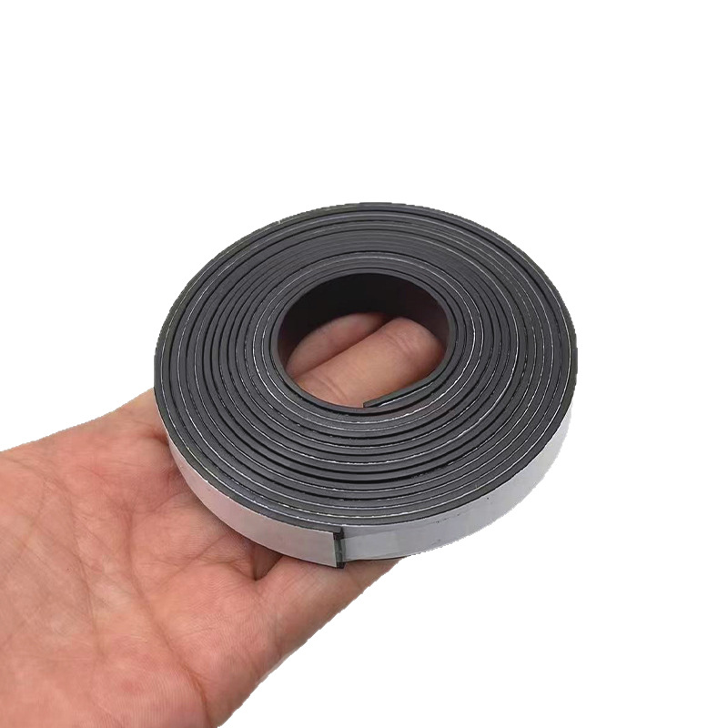 Rubber magnetic strips, magnetic attraction strips, soft magnetic rolls, self-adhesive magnetic strips, and window screen magnetic strips are available for direct sales by sample manufacturers Item Picture