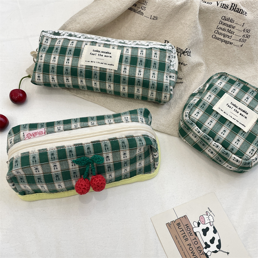 5432 Large-capacity storage bag, Cute cherry hygiene bag, student stationery pen case, multi-functional toiletry and makeup bag Application Scenario
