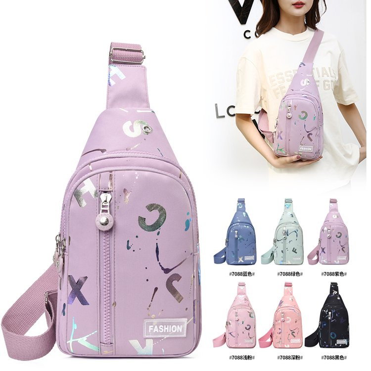 Trendy crossbody bags with high appearance standards, wholesale single-shoulder bags, fashionable, sporty and versatile, small chest bags, outdoor travel backpacks Application Scenario