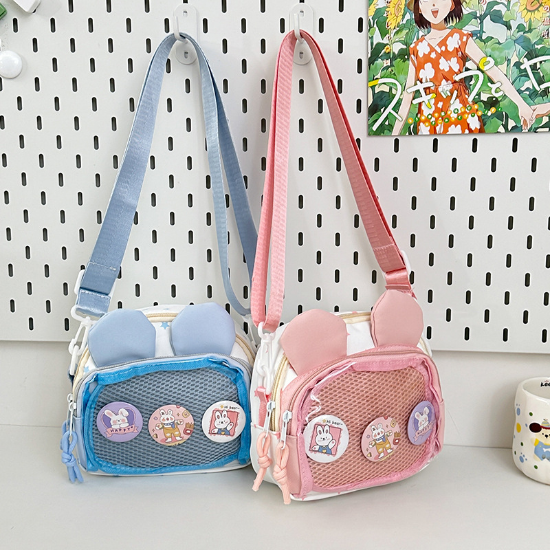 New Instagram cute 2D girl single-shoulder crossbody bag, transparent pain bag, large-capacity mobile phone bag for outings Application Scenario