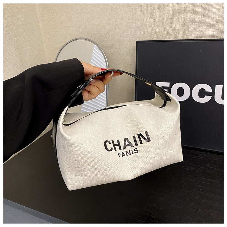 Popular large-capacity makeup bags are selling well. Portable and high-end style travel handbags, toiletries and storage bags are available for wholesale details Picture