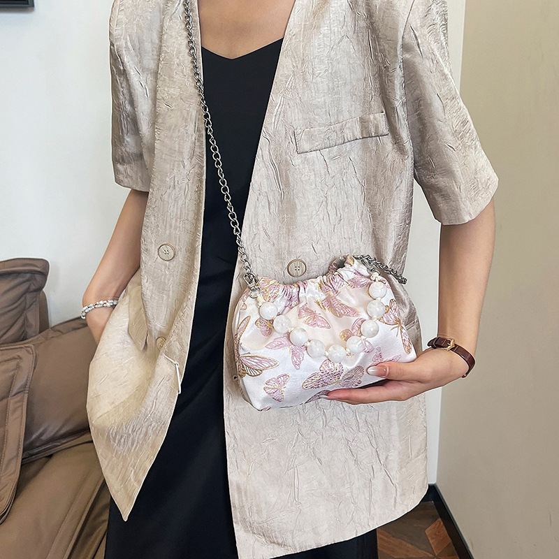 New Chinese-style hand-held crossbody small bag for women, 2025 new fashion chain single-shoulder underarm bag with Chinese embroidery Specification drawing