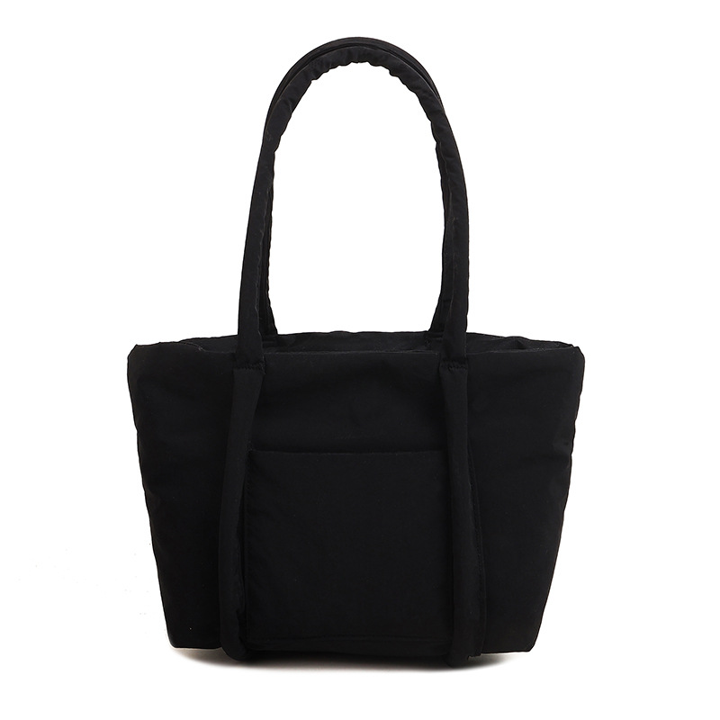 Spring women's single-shoulder bag, large-capacity nylon, niche design commuter bag, versatile and fashionable single-shoulder tote bag Item Picture