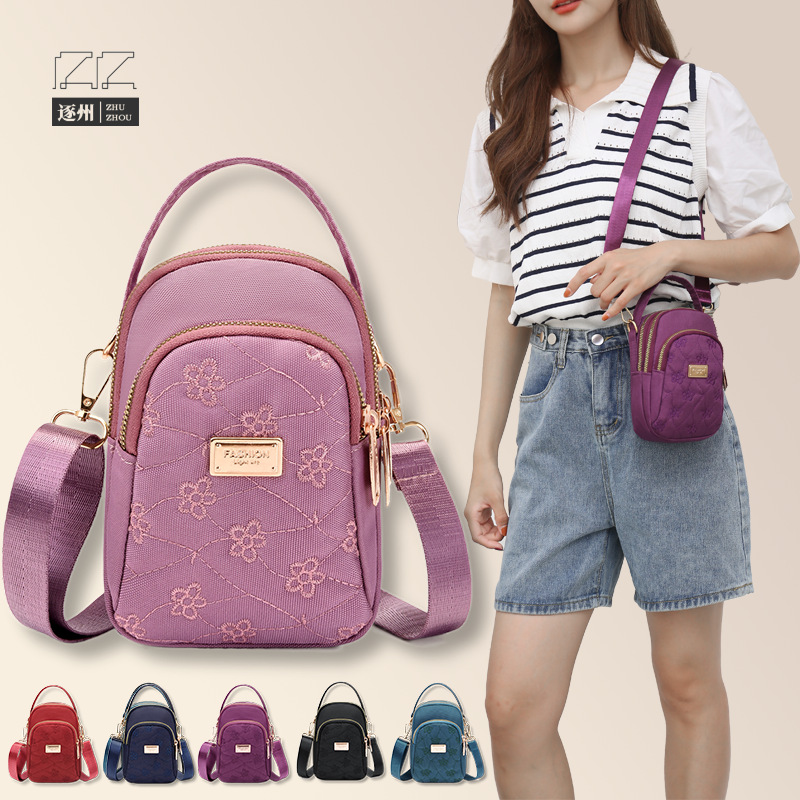 New fashionable crossbody small bag, women's mini handbag, embroidered casual phone case, versatile nylon coin purse full figure