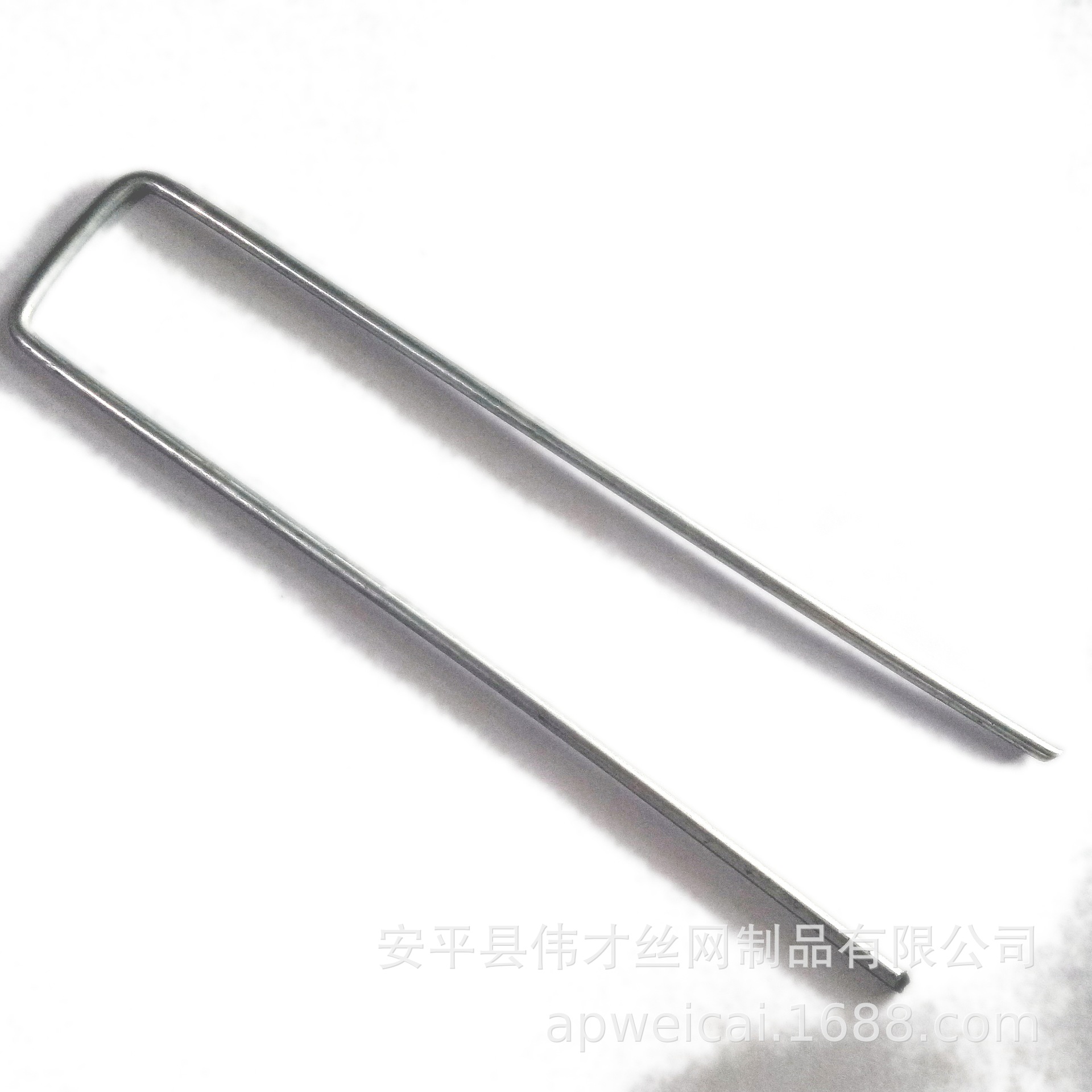 In-stock galvanized U-shaped ground nails, metal fixed greenhouse ground film nails, anti-grassland fabric nails, garden ground nails, 15cm long Item Picture