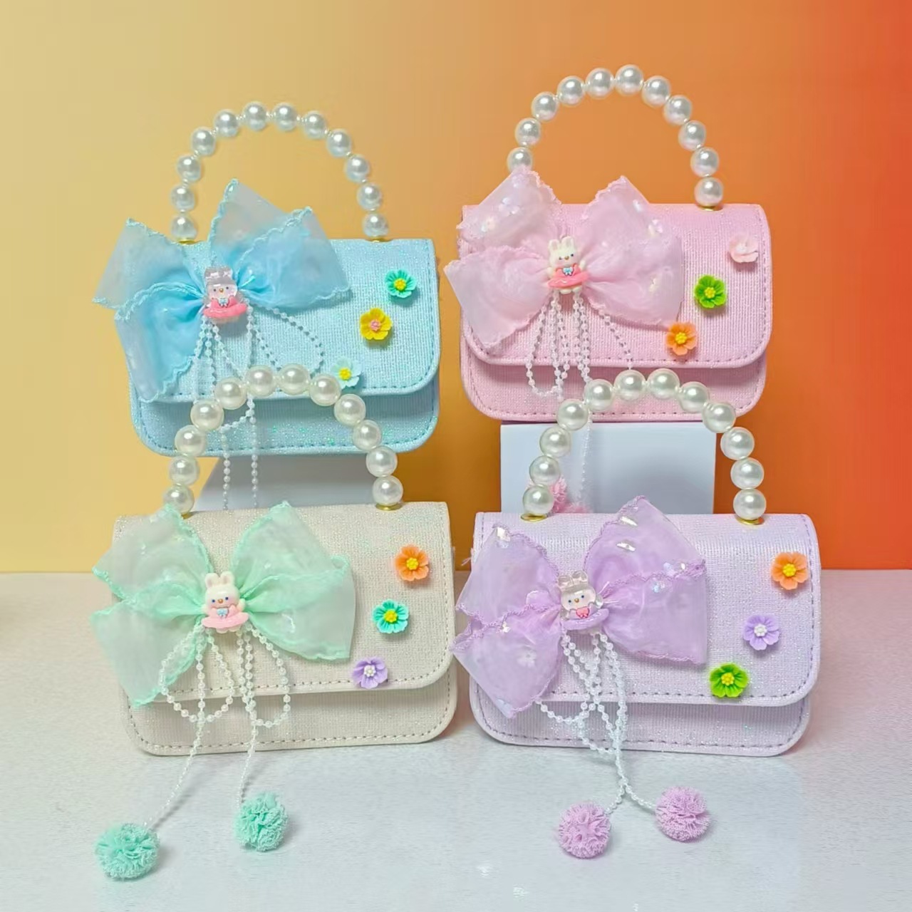 Bow pearl handbag, princess single-shoulder crossbody coin accessory bag, girl chanel-style children's chain square bag details Picture