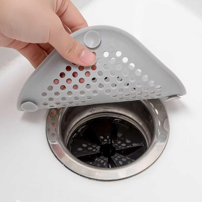Amazon's best-selling sewer floor drain plug with suction cup floor drain pad, kitchen and bathroom anti-clogging hair filter screen Application Scenario