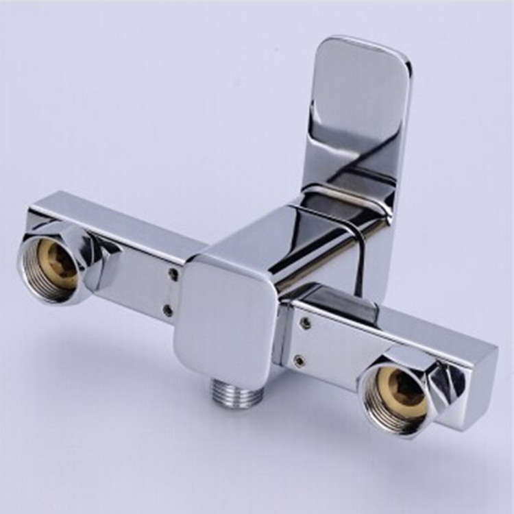 Square shower, bathroom mixing valve, bathtub faucet, cold and hot simple shower head, shower faucet, concealed shower faucet Application Scenario