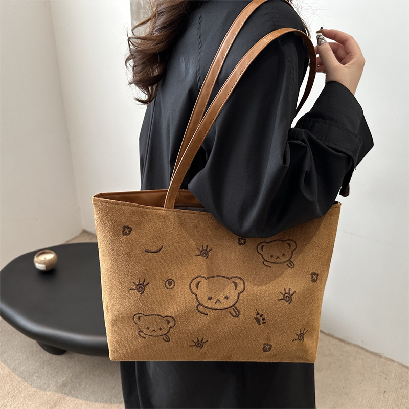 Commuting Japanese-style embroidered cartoon ins single-shoulder large-capacity student tote bag, versatile single-shoulder bag, class handbag details Picture