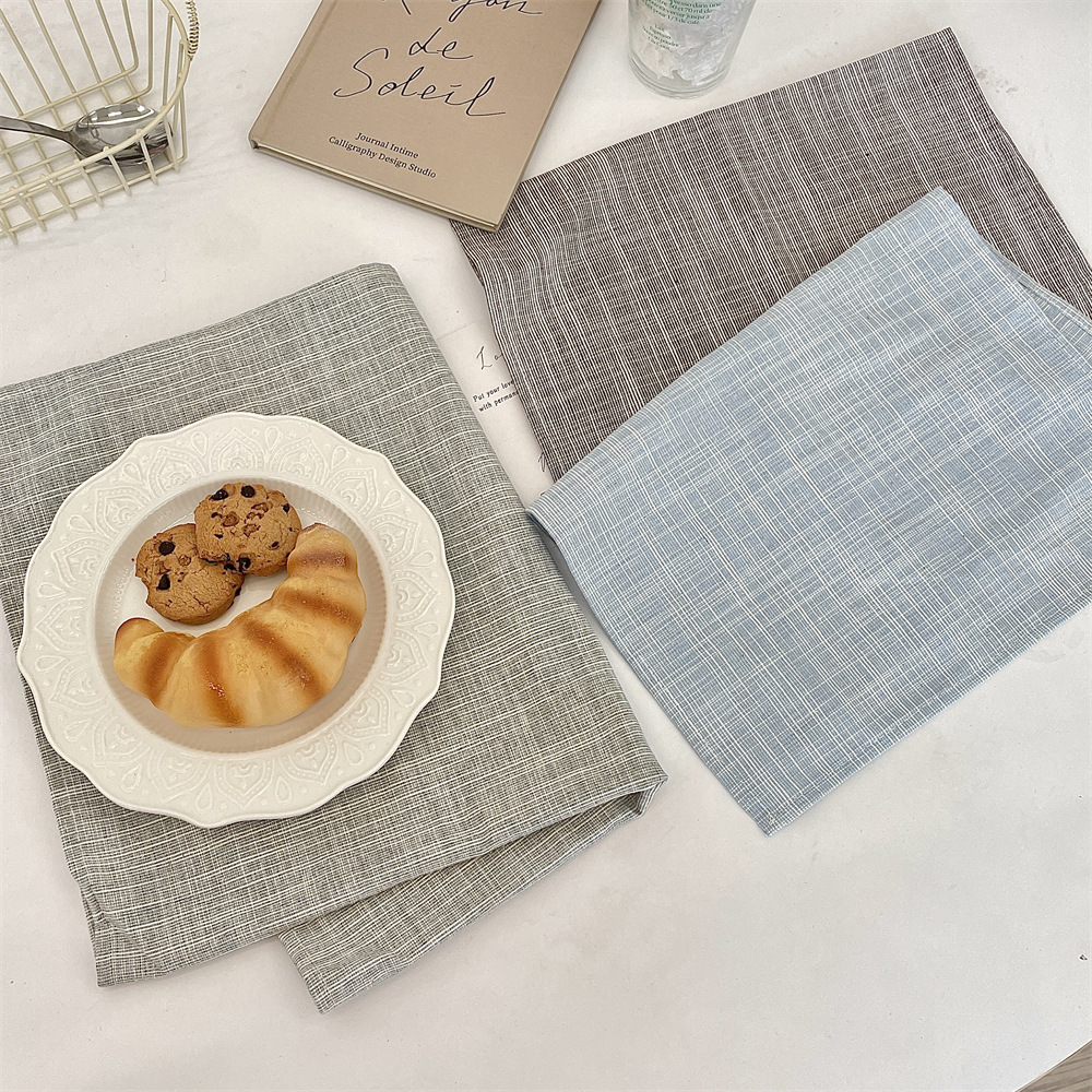 bj2502072 dinner plate, dessert cake pad, Western dinner plate pad, living room dinner pad, breakfast plate pad, heat-resistant for household use Application Scenario