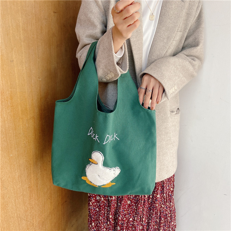 "911292 Cute Duck Japanese Cartoon Tote Bag Student Girls Large Capacity Canvas Bag Single-shoulder Bag Supply. Application Scenario