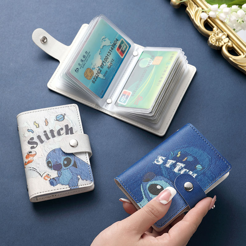The new card bag for women, featuring a Teddy character, is made of eco-friendly materials and is a multi-functional card bag with a large capacity full figure